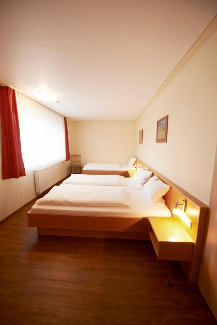 Autenrieder Gaestehaus Schlossbraeu Ichenhausen Ngoại thất bức ảnh