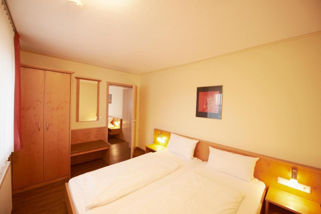Autenrieder Gaestehaus Schlossbraeu Ichenhausen Ngoại thất bức ảnh